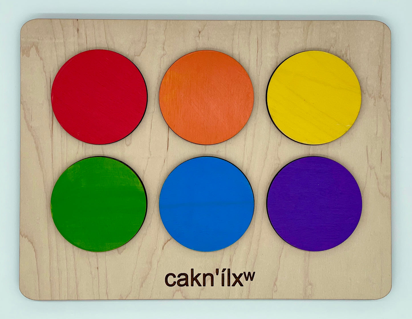 colours puzzle in nqilxʷcən